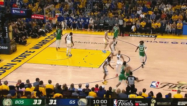 1654594412155073982.gif 5.gif